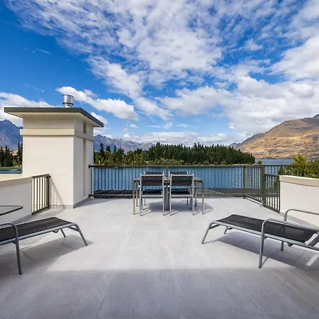 The Waterfront Aparthotel Queenstown Exterior photo