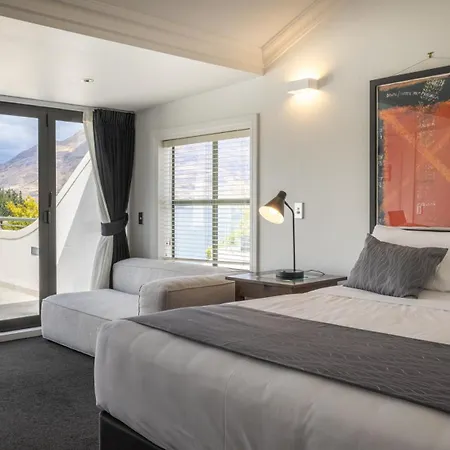 The Waterfront Aparthotel Queenstown Exterior photo
