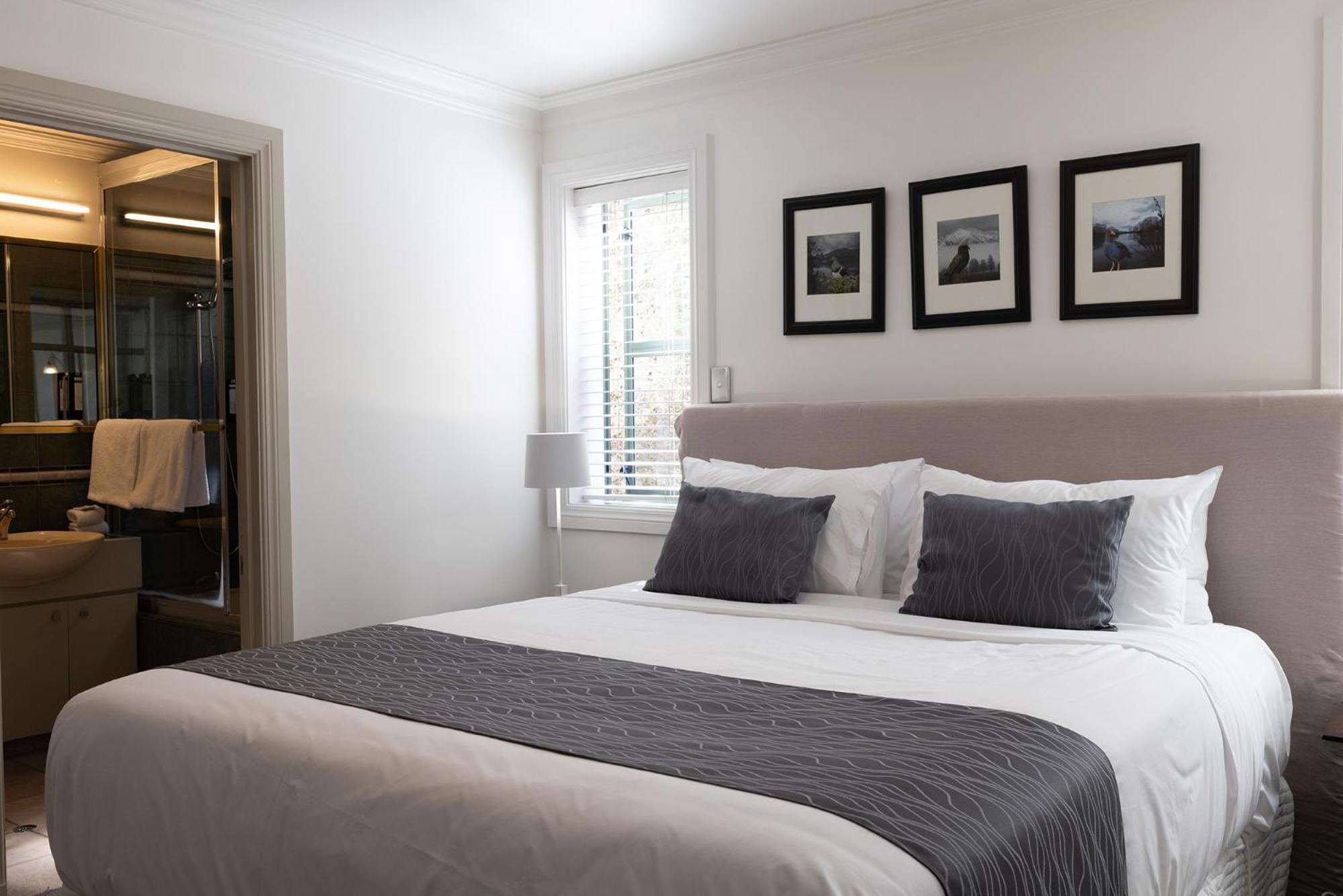 The Waterfront 4* Queenstown