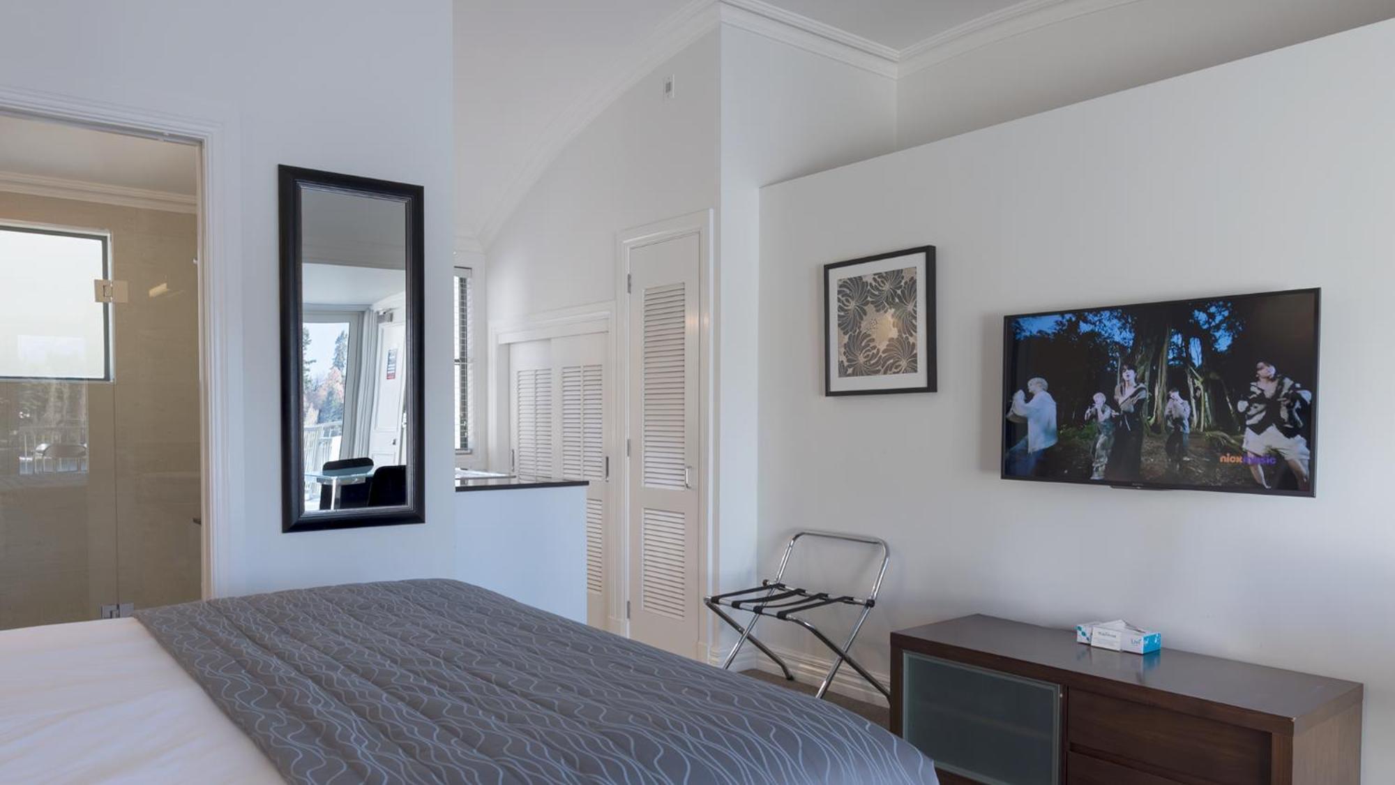 The Waterfront 4* Queenstown