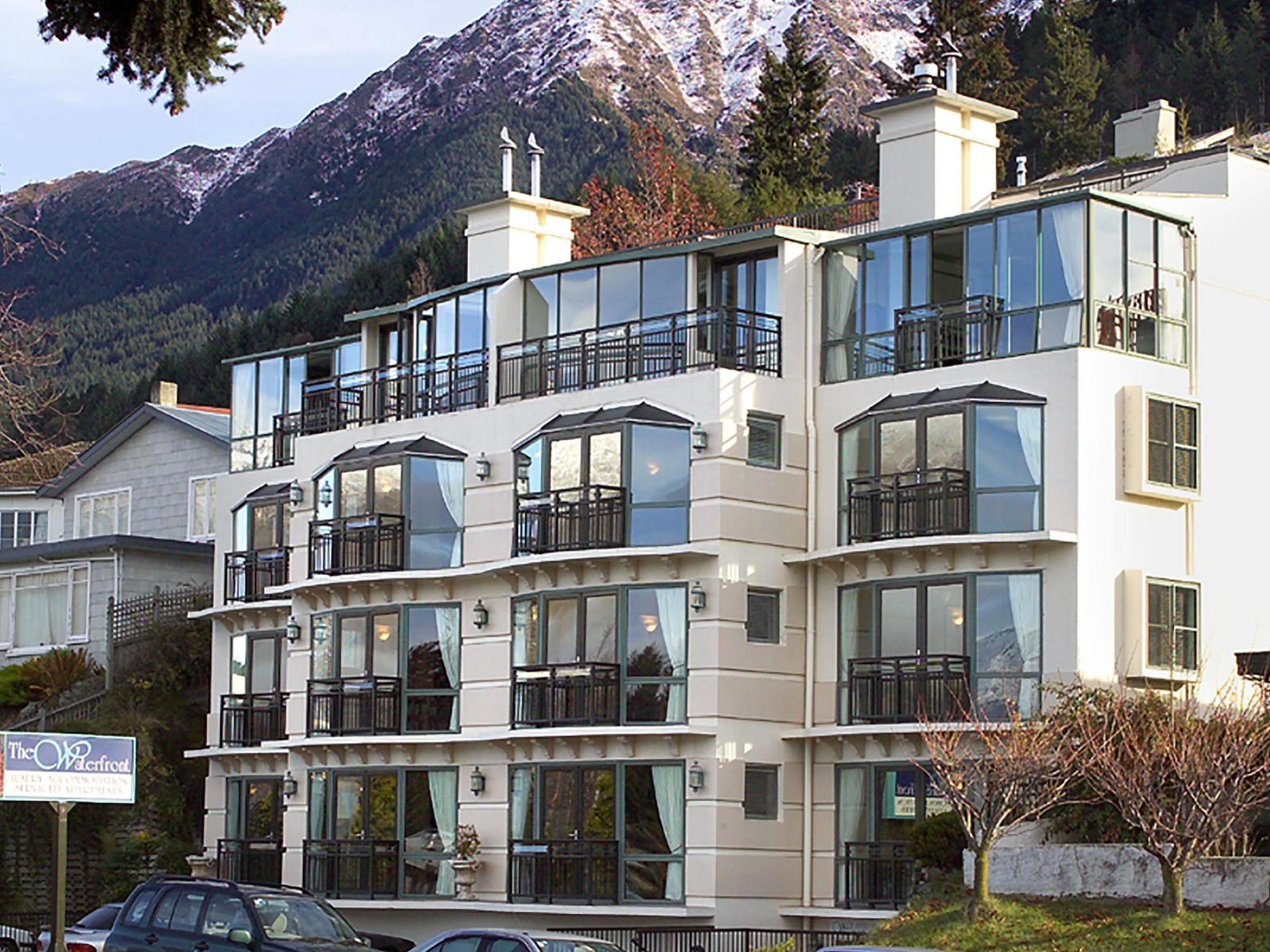 Aparthotel The Waterfront Queenstown